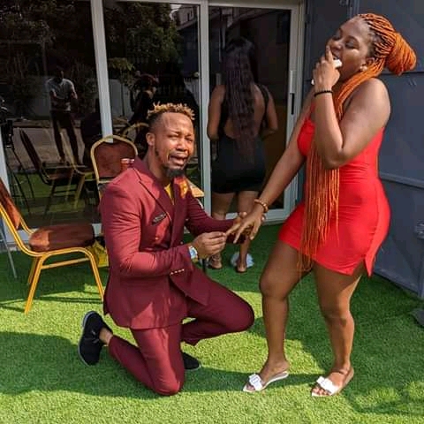 Danny Green Towncryer proposes to a Lady ( See photos)